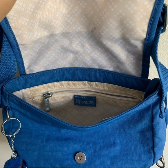Kipling Sabian crossbody nylon bag blue small with furry monkey - Picture 5 of 6